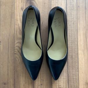 Naturalizer Women’s Size 9 Black Leather Heels
